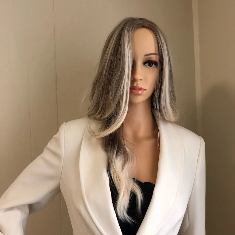 Blonde Long Wavy Fashion Wig - Neutral Blonde